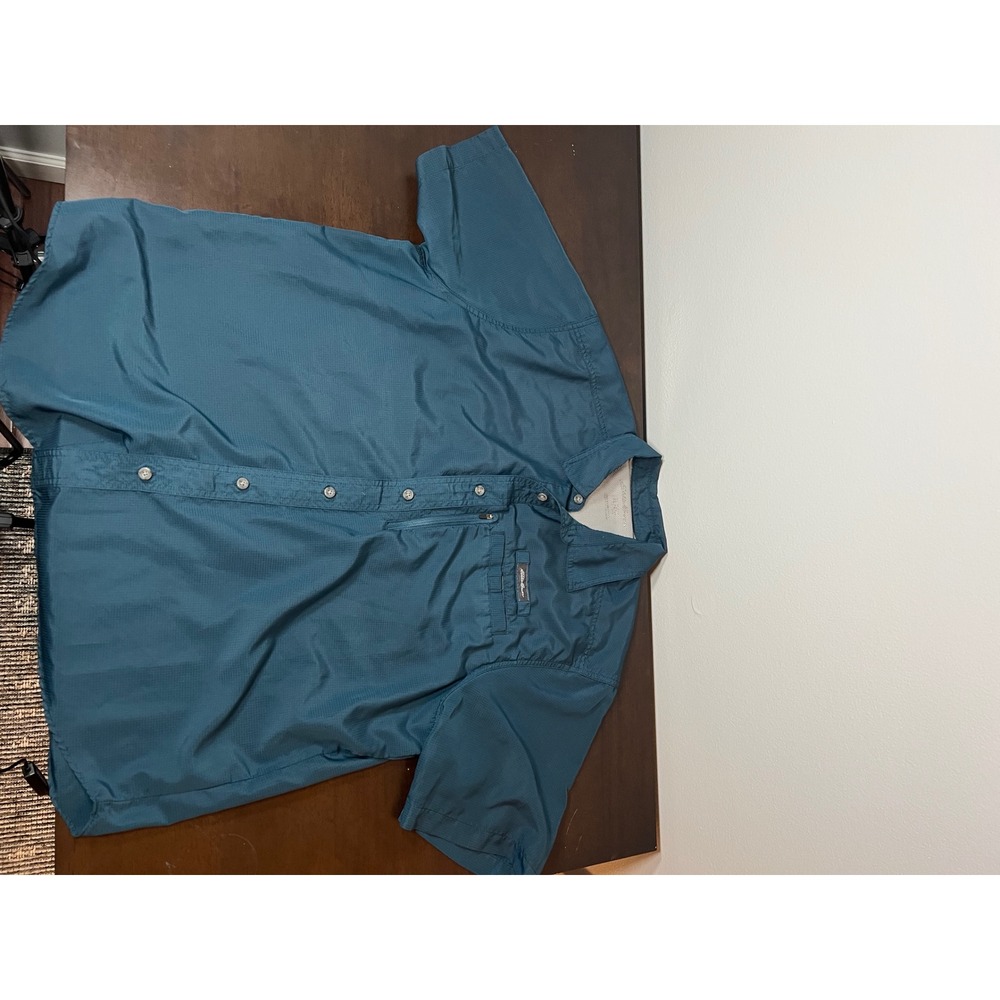 Eddie Bauer Mens Short Sleeve Button Down Ripstop Fishing Hiking Shirt Teal Blue